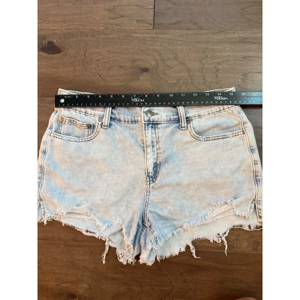 Aerie Denim Shorts Womens Medium Light Blue Distressed Frayed Hem Relaxed Summer